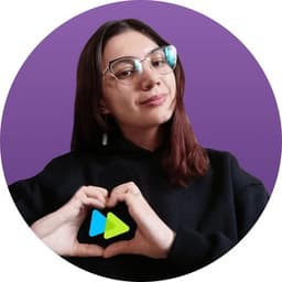 Анна из Skypro логотип