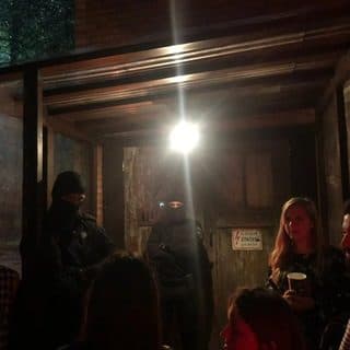 Rave Not Raid логотип