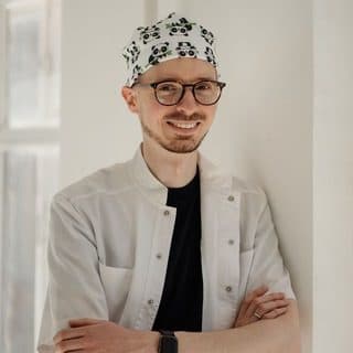 Владимир Казанцев — репродуктолог логотип